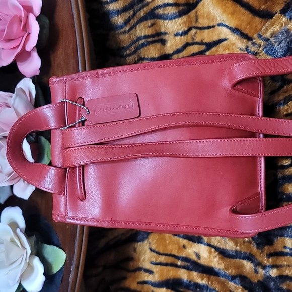 Vintage Leather Coach Red Daypack Backpack 9960 - Picture 9 of 15